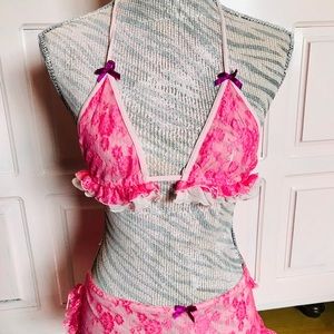 Sexy pink lace 2pc lingerie